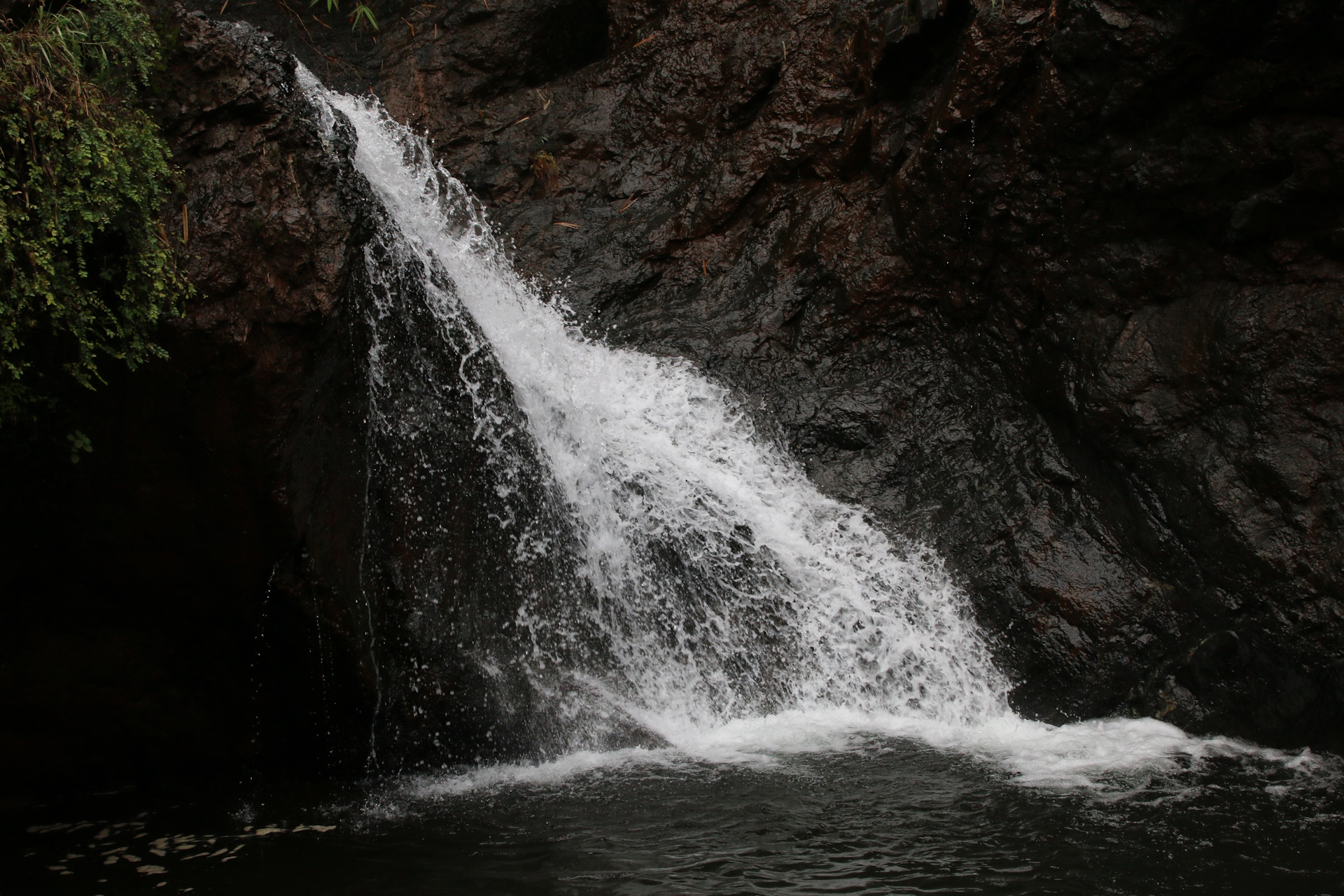 Pundaquit falls